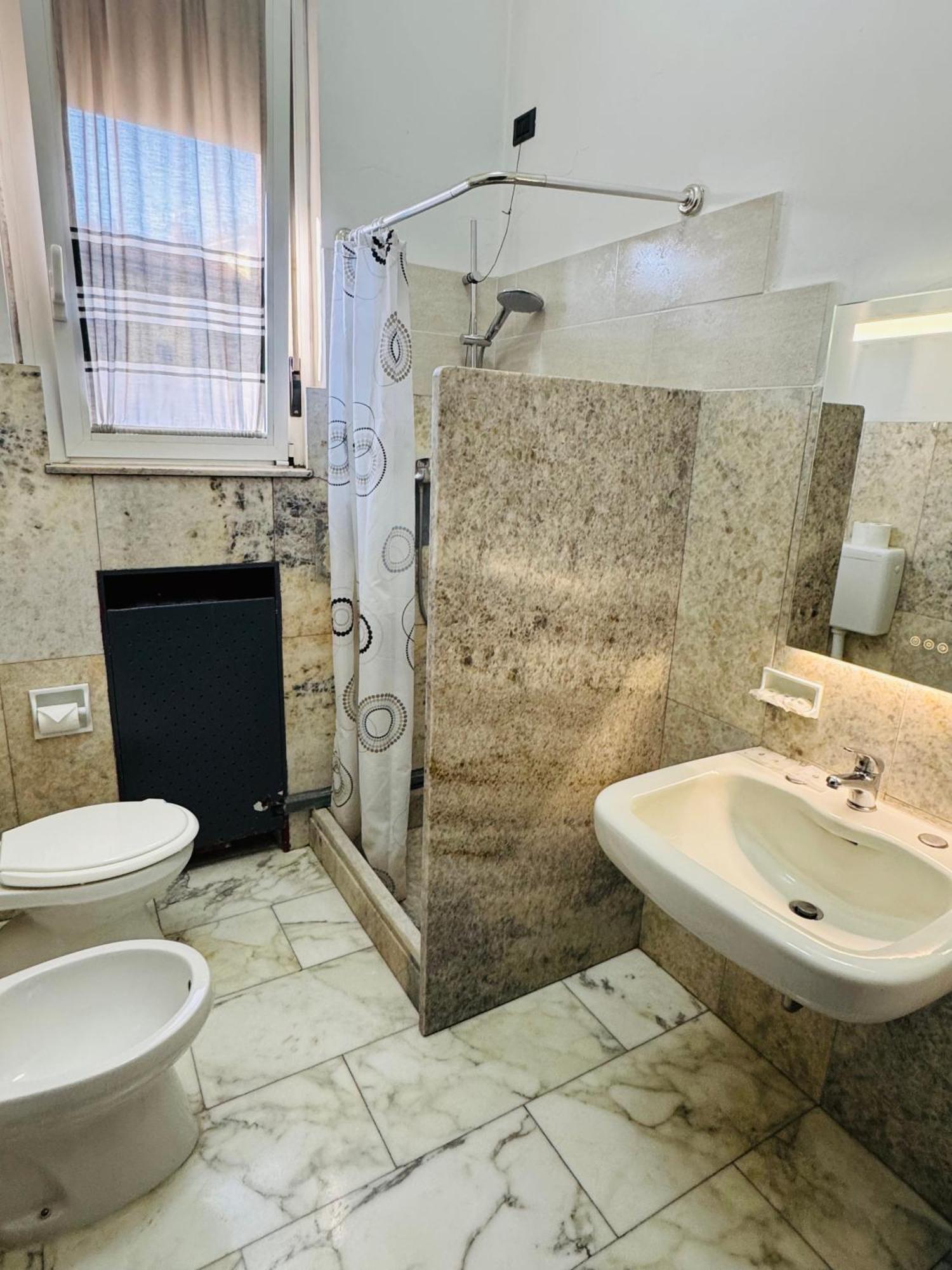 Bovisa House B&B Private Rooms Milan Luaran gambar
